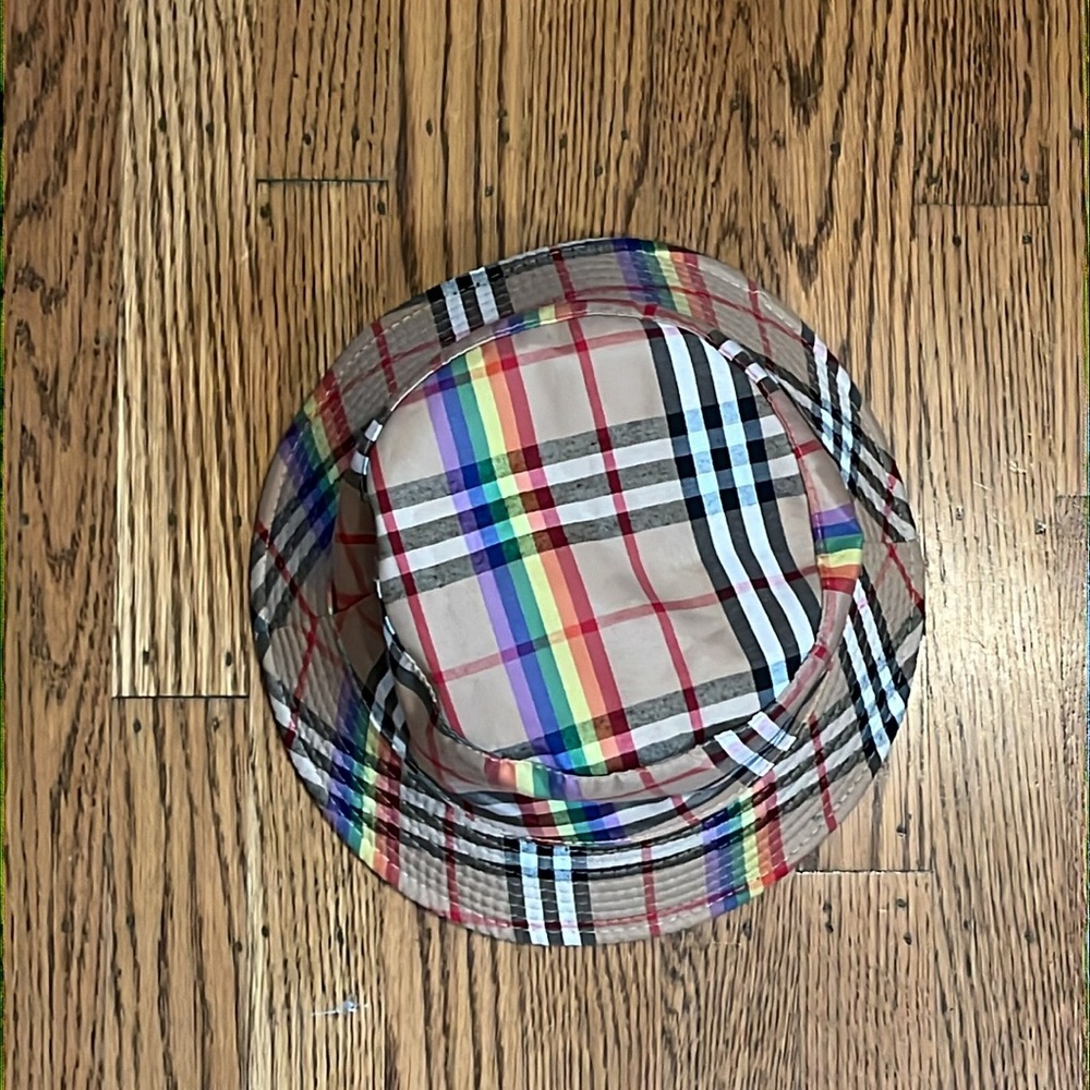 Burberry Hat - image 6